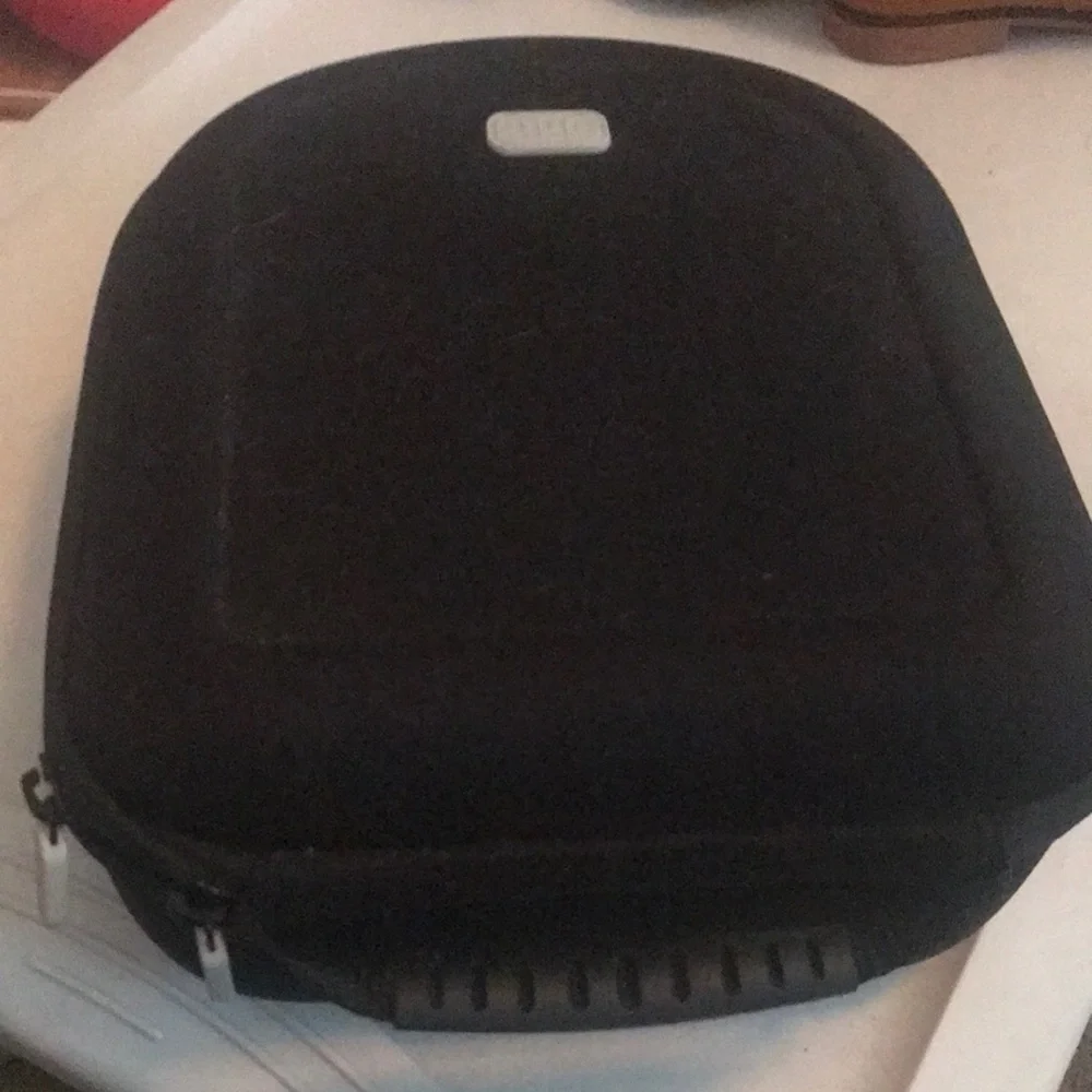 ONN Black Hard Shell Case